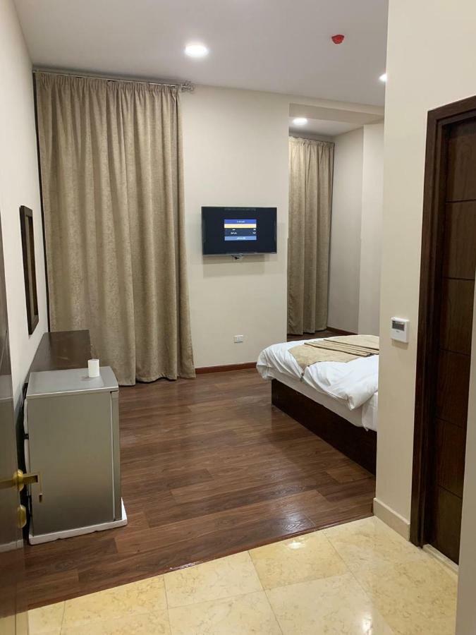 Miramar Talaat Harb Square Hotell Kairo Exteriör bild