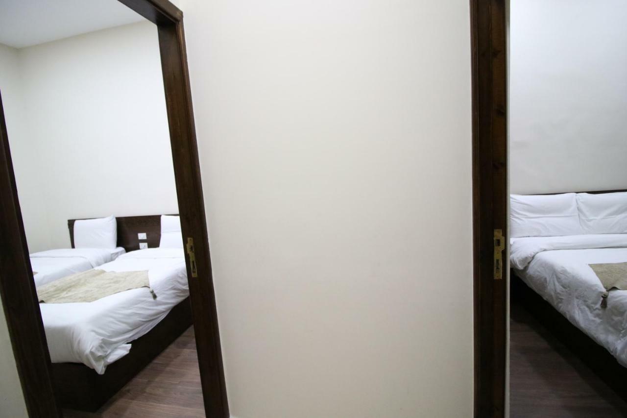 Miramar Talaat Harb Square Hotell Kairo Exteriör bild